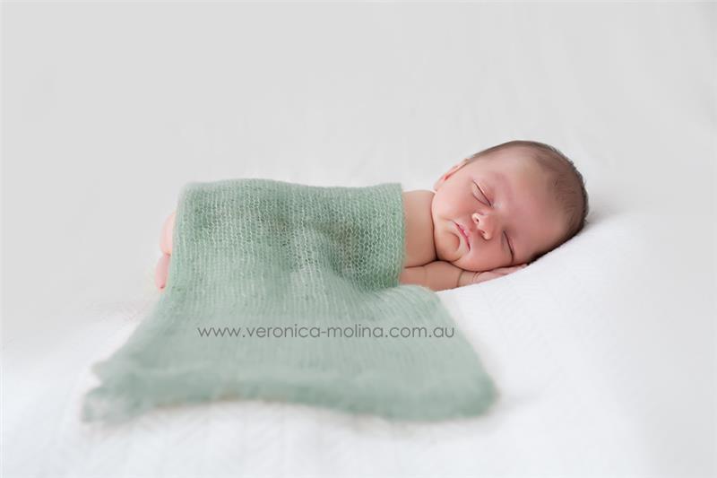 Newborn baby photographer Brisbane - Photo 8