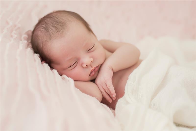 Newborn baby photographer Brisbane - Photo 3