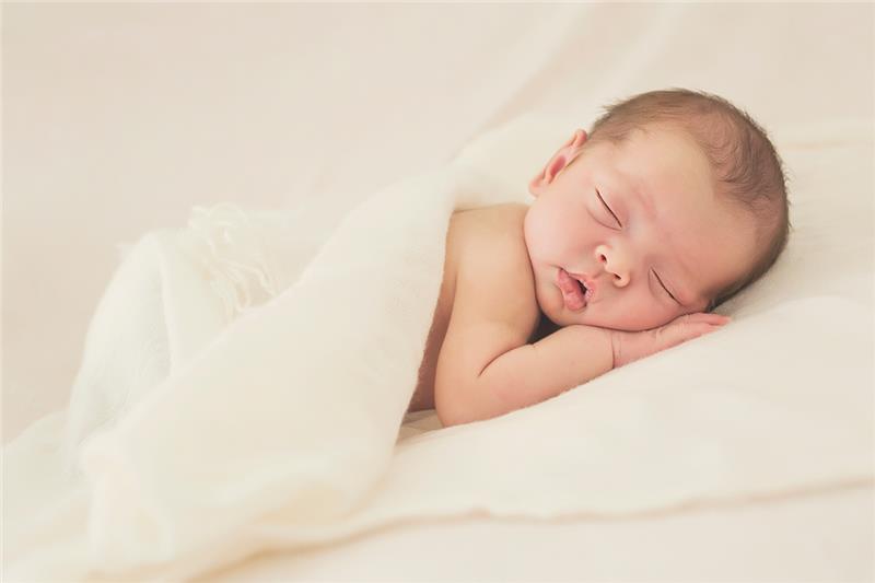 Newborn baby photographer Brisbane - Photo 4