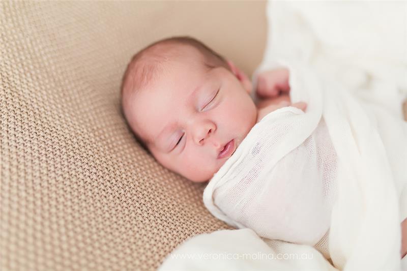 Newborn baby photographer Brisbane - Photo 3