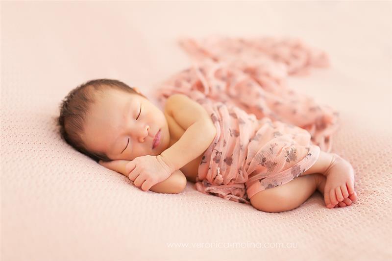 Newborn baby photographer Brisbane - Photo 4