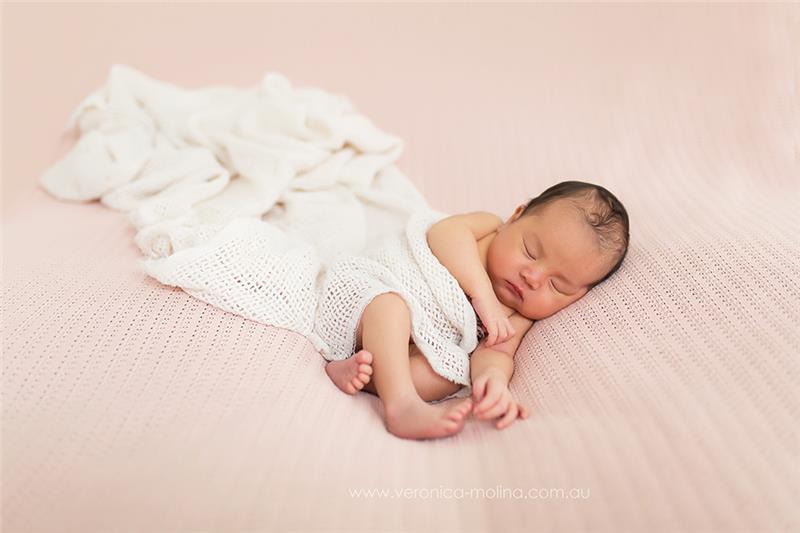 Newborn baby photographer Brisbane - Photo 10