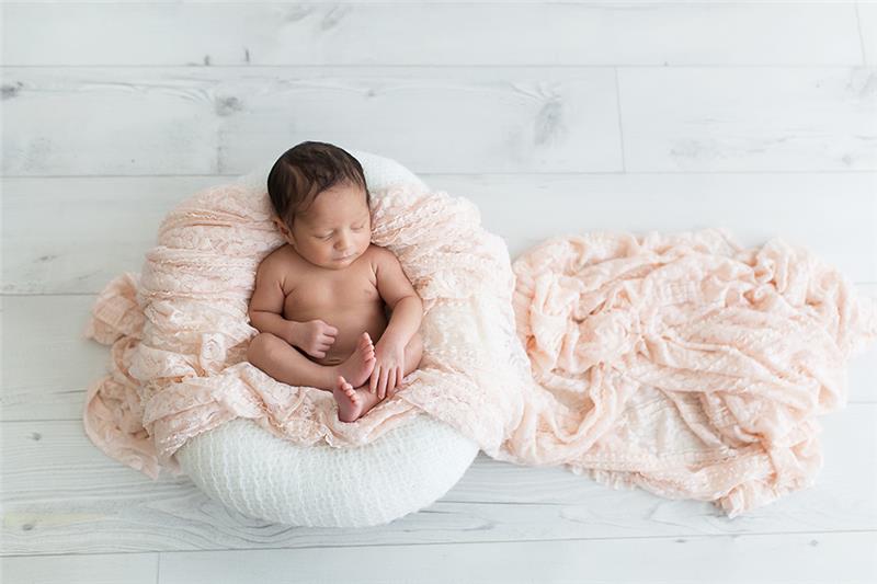 Newborn baby photographer Brisbane - Photo 5