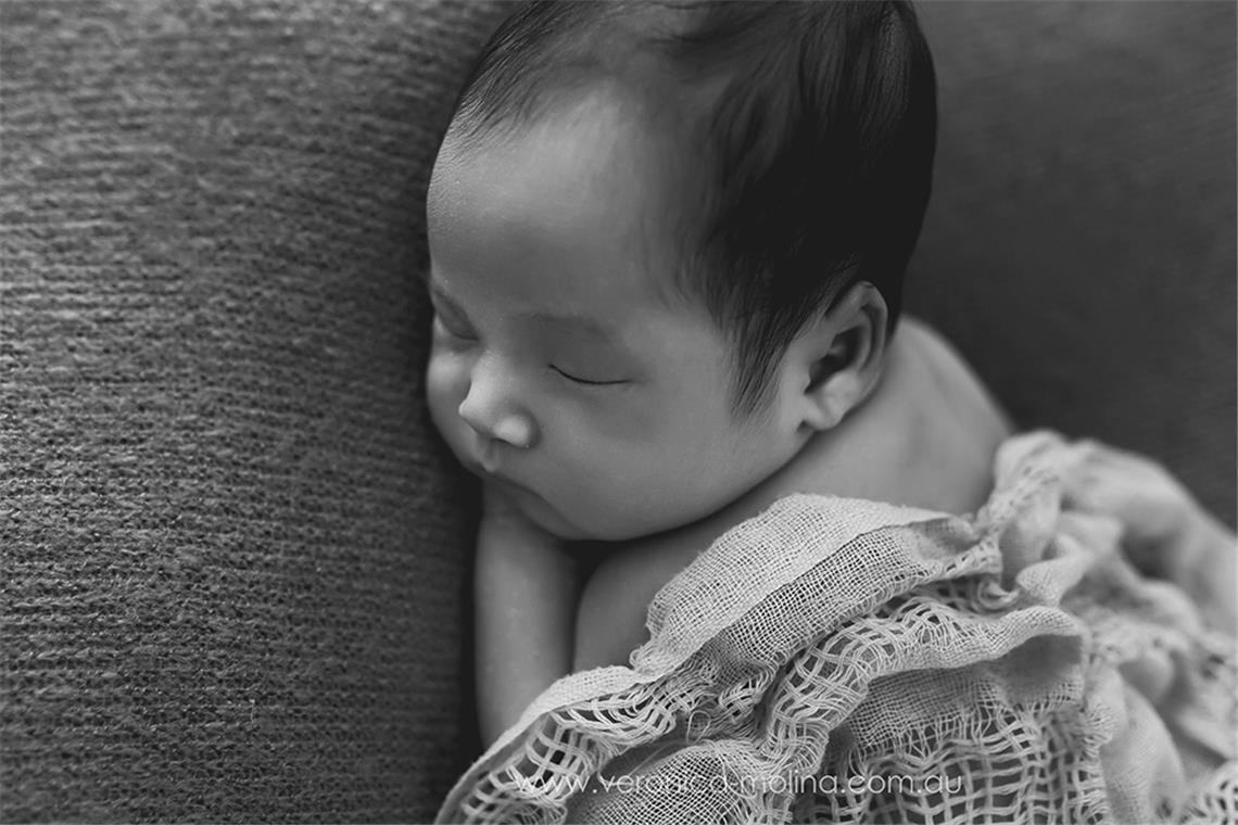 Newborn baby photographer Brisbane - Photo 10