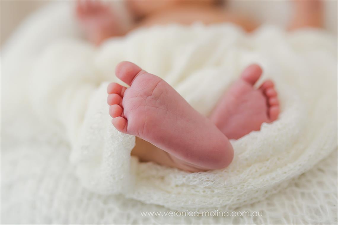 Newborn baby photographer Brisbane - Photo 4