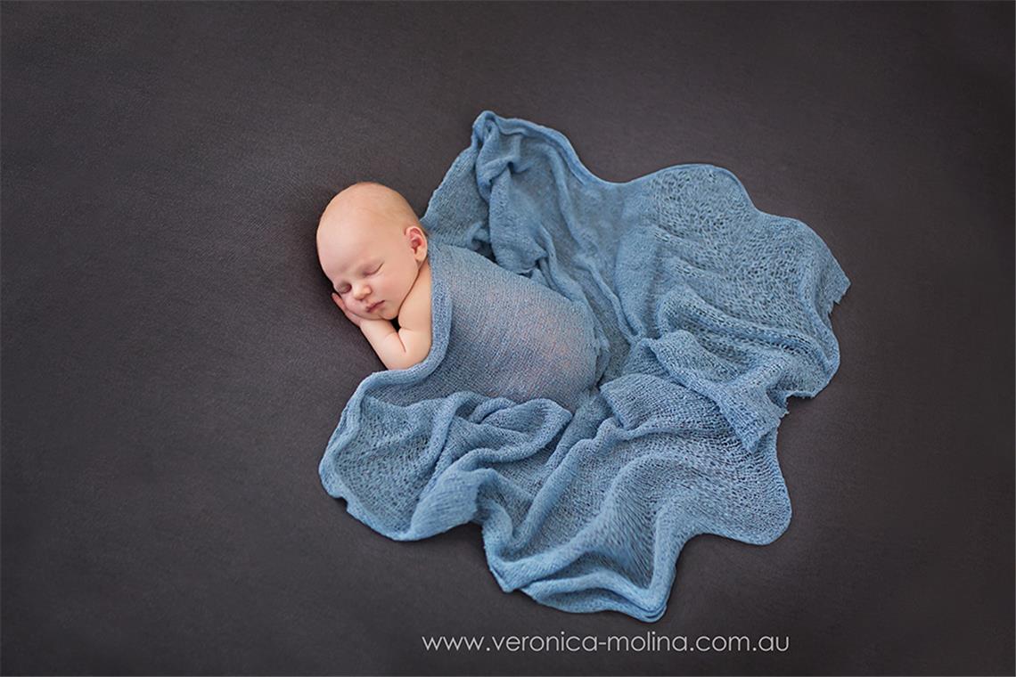 Newborn baby photographer Brisbane - Photo 2