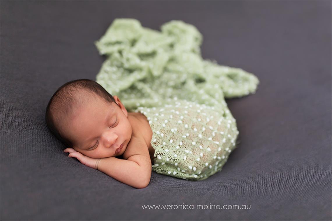 Newborn baby photographer Brisbane - Photo 9