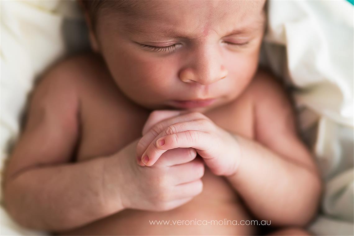 Newborn baby photographer Brisbane - Photo 11