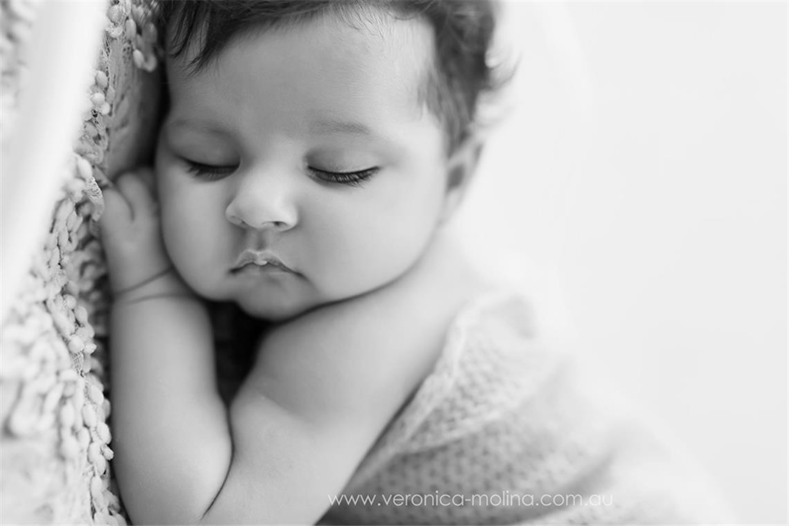 Newborn baby photographer Brisbane - Photo 7