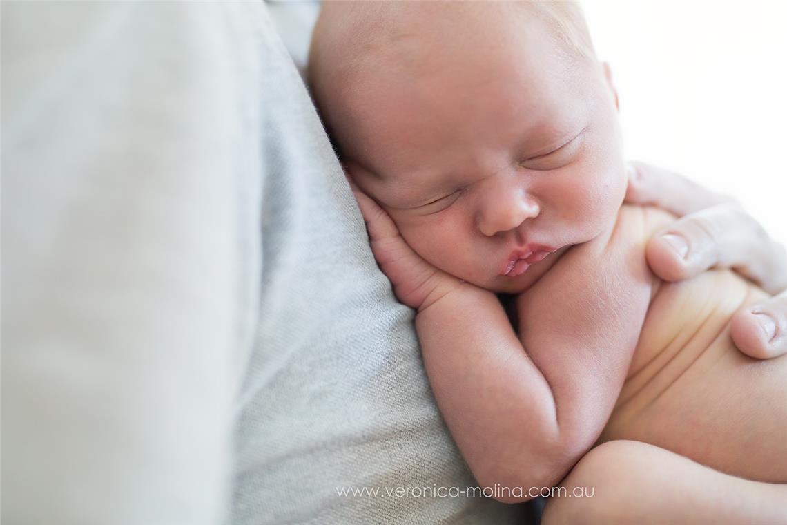 Newborn baby photographer Brisbane - Photo 12