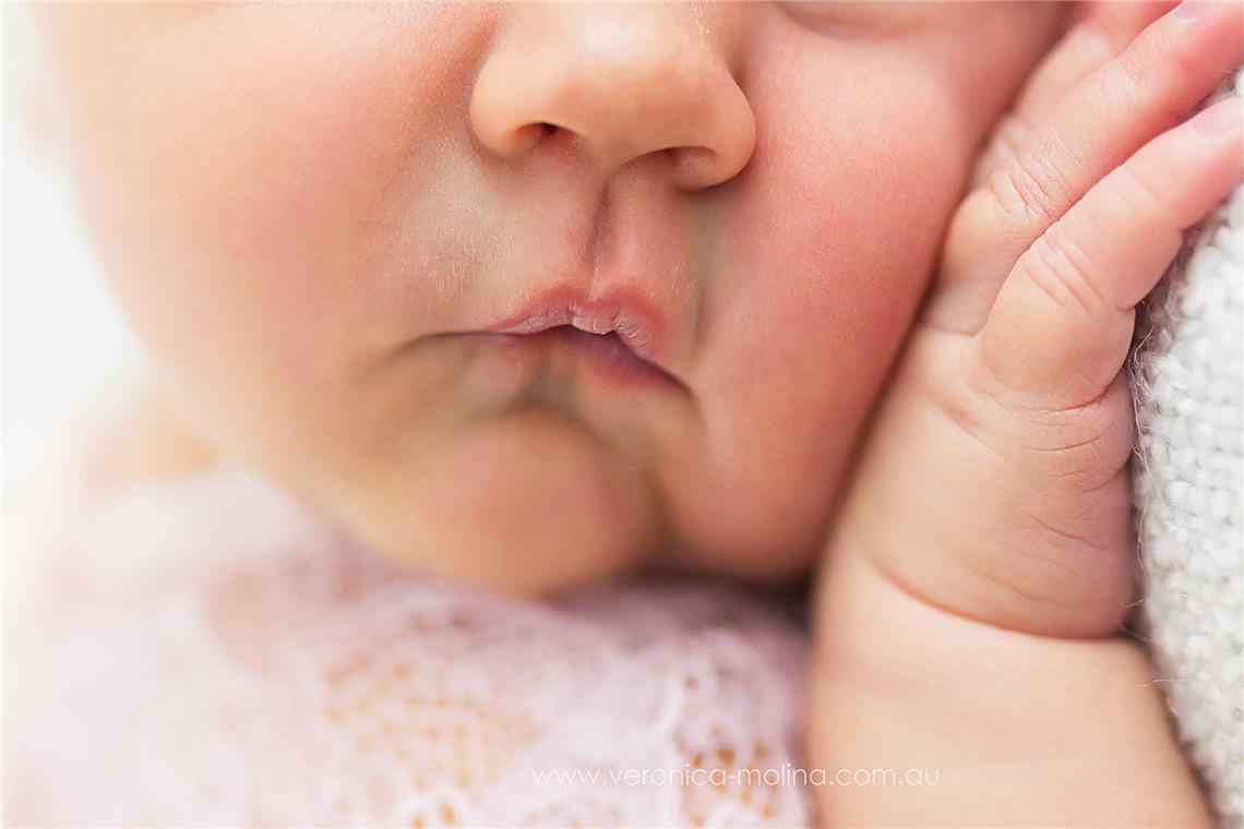 Newborn baby photographer Brisbane - Photo 12